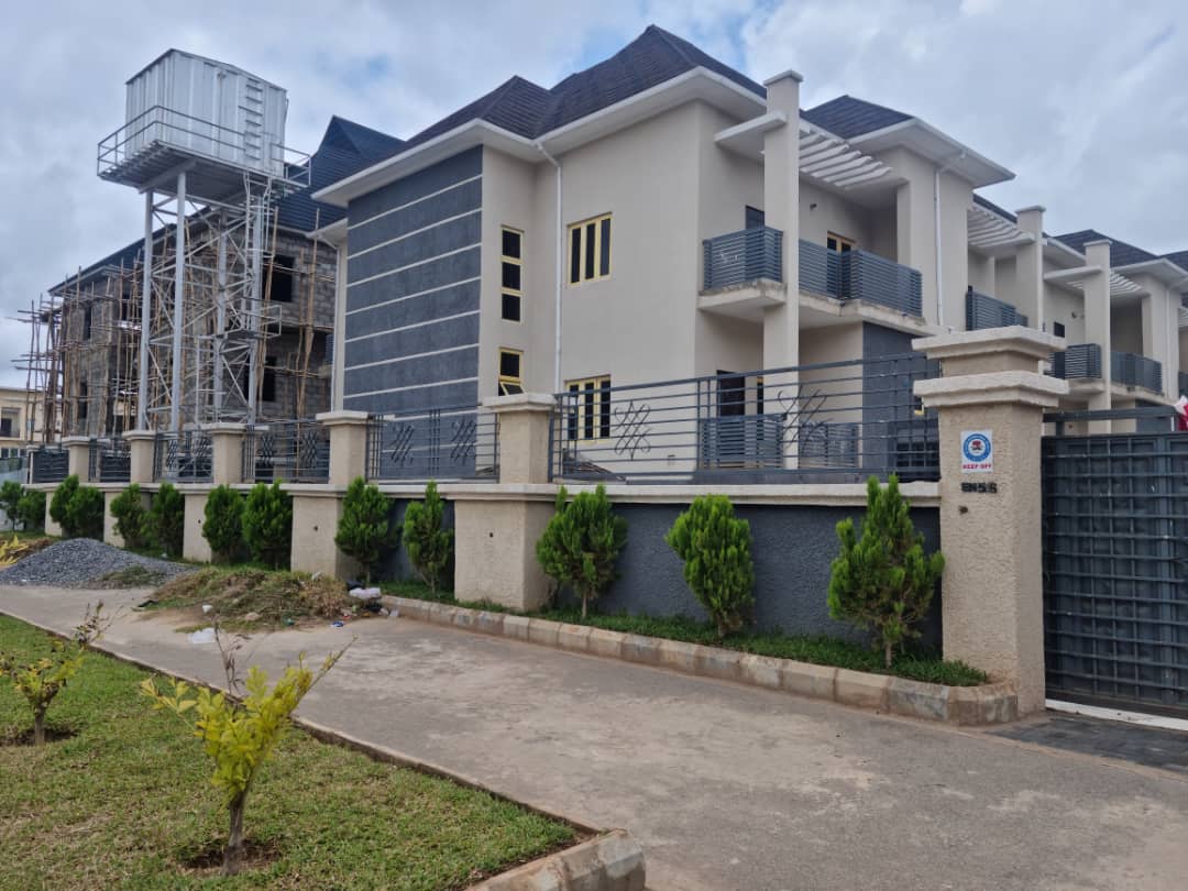 4 Bedroom Semi Detached Duplex For Sale In Guzape